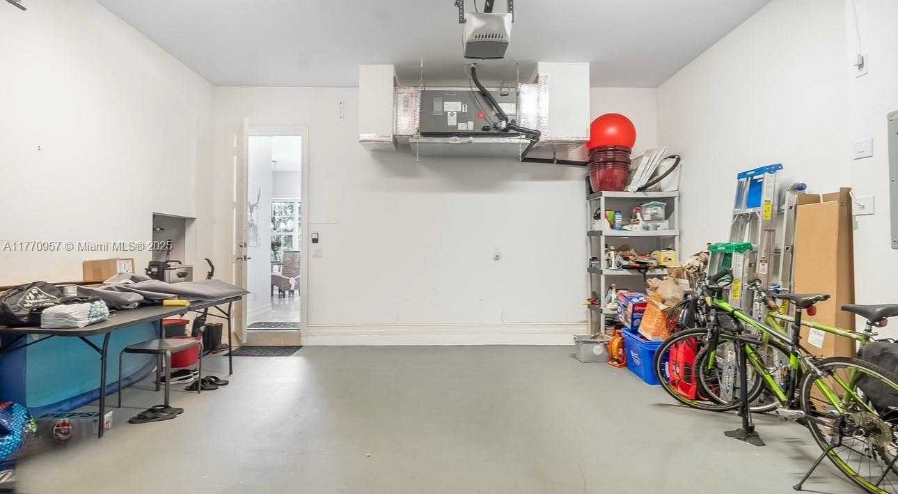 Small Image of 1307 SOUTH WEST 23RD CT, Fort Lauderdale Number 57