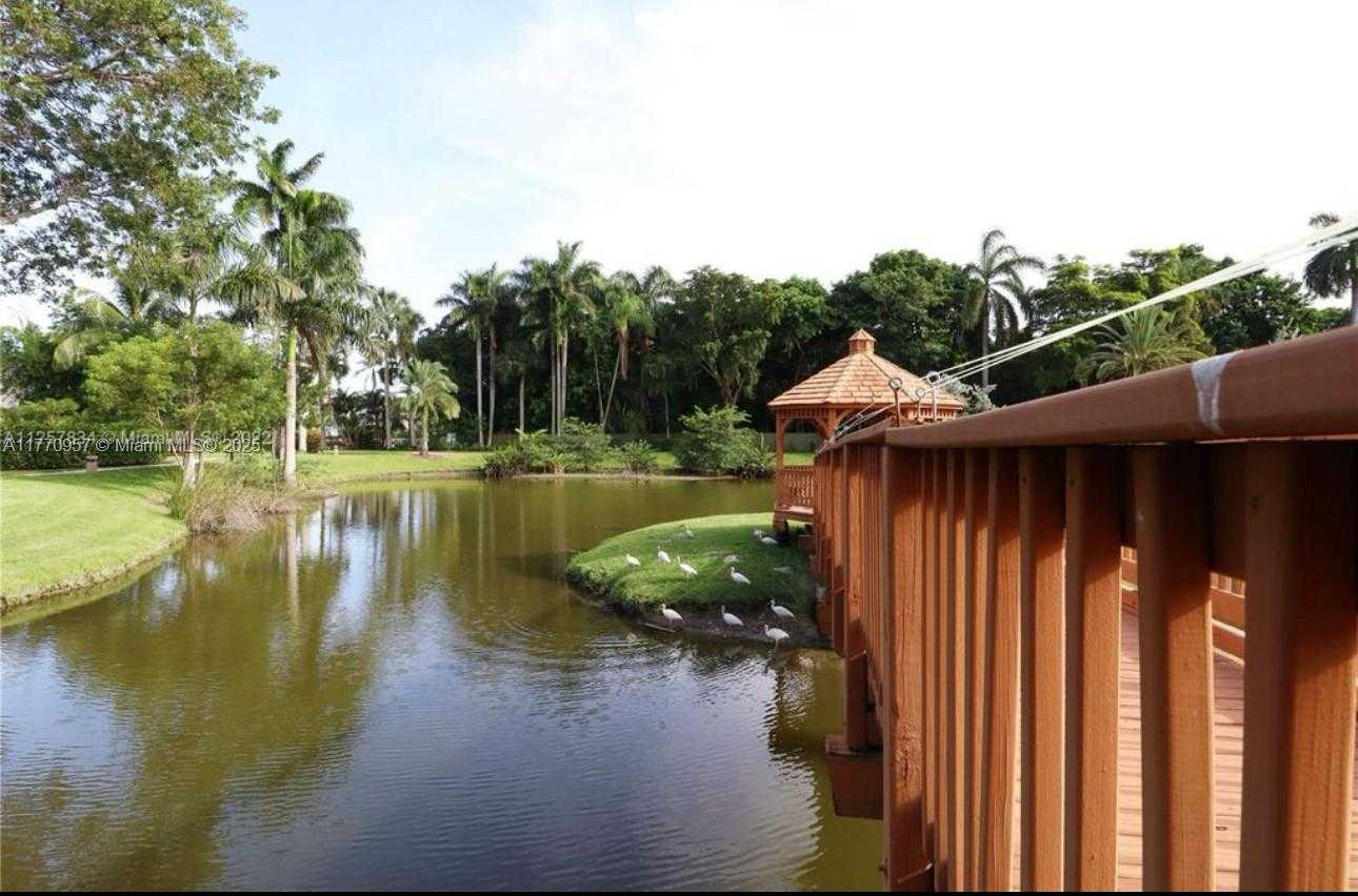 Small Image of 1307 SOUTH WEST 23RD CT, Fort Lauderdale Number 61