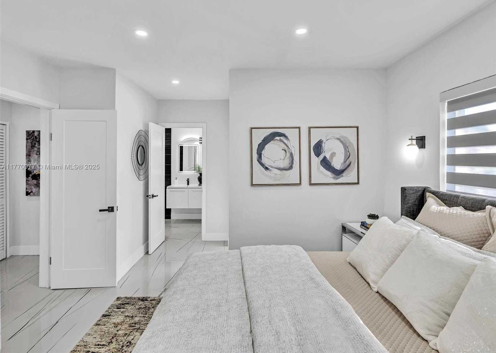 Small Image of 1937 SOUTH WEST 16TH AVE, Miami Number 29