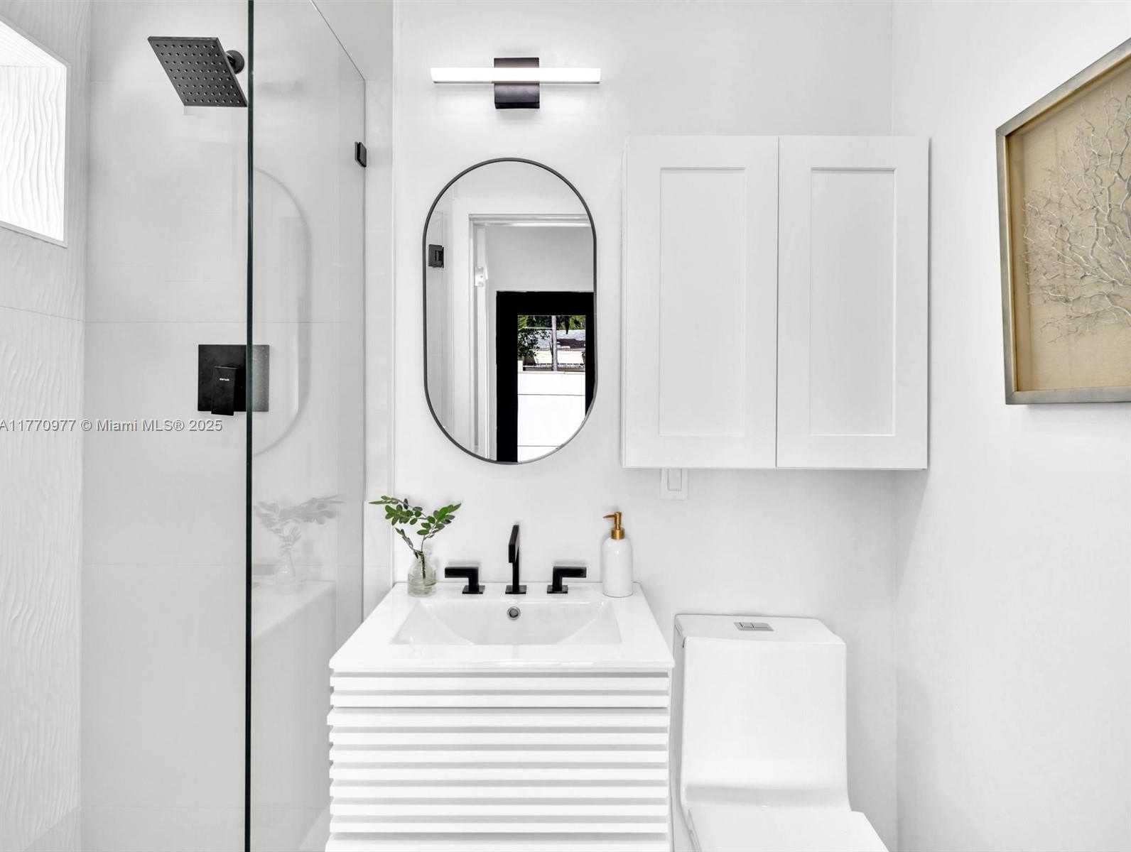 Small Image of 1937 SOUTH WEST 16TH AVE, Miami Number 41