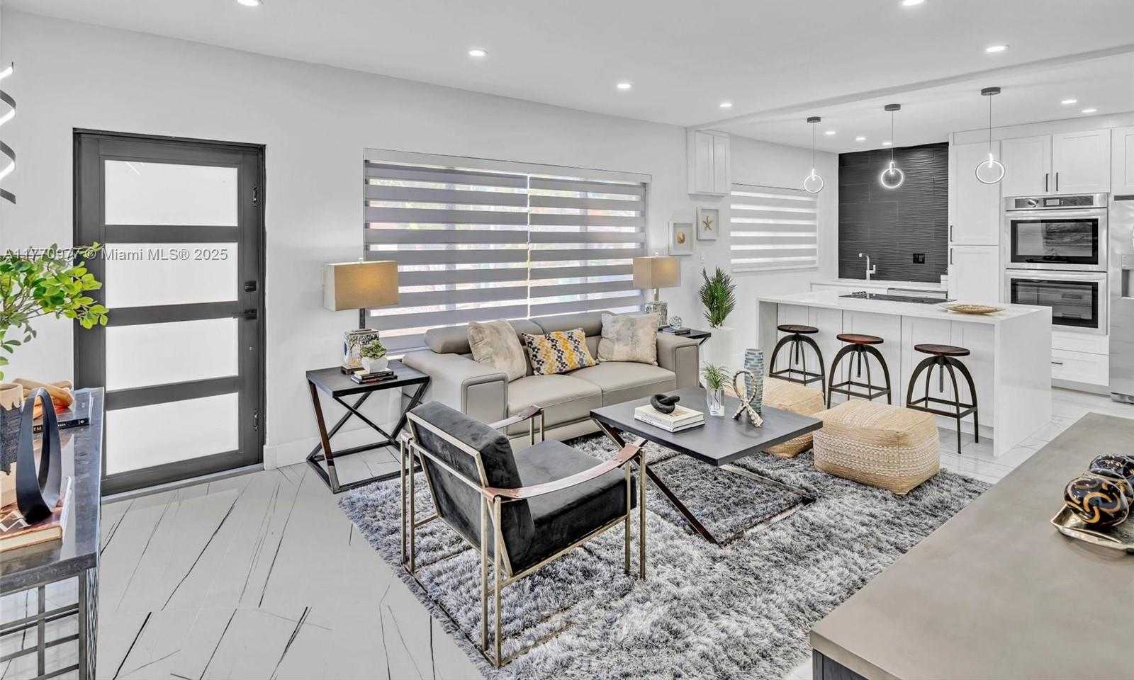 Small Image of 1937 SOUTH WEST 16TH AVE, Miami Number 6
