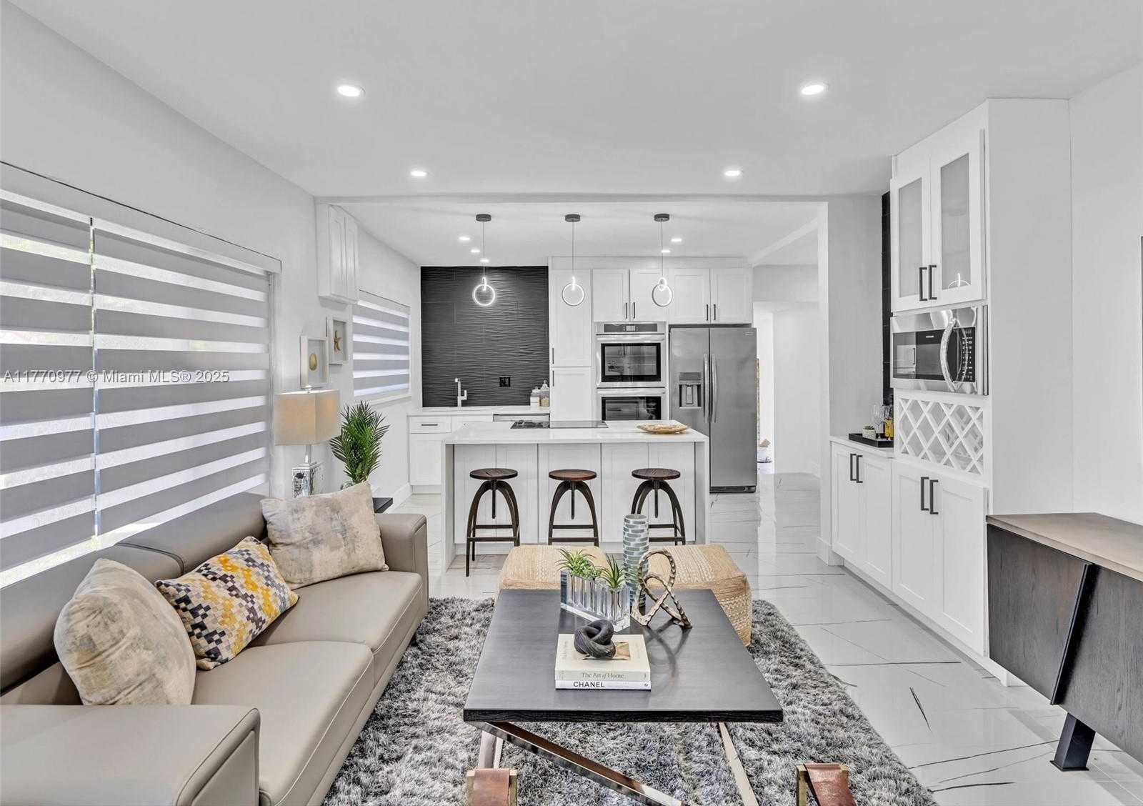 Small Image of 1937 SOUTH WEST 16TH AVE, Miami Number 8