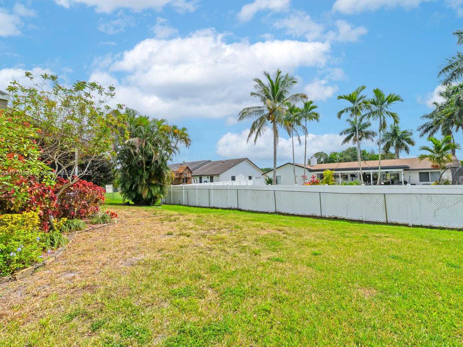 Small Image of 2750 NORTH WEST 119TH AVE, Plantation Number 30