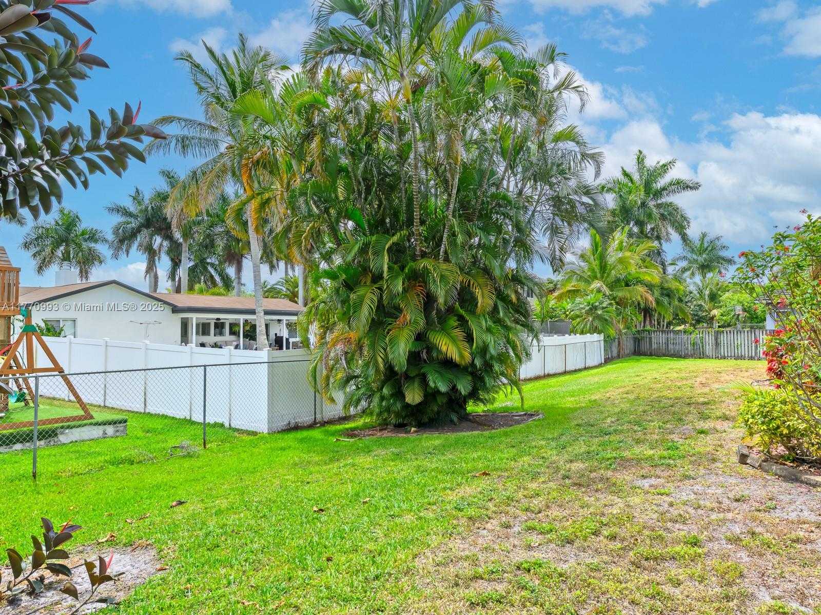 Small Image of 2750 NORTH WEST 119TH AVE, Plantation Number 32
