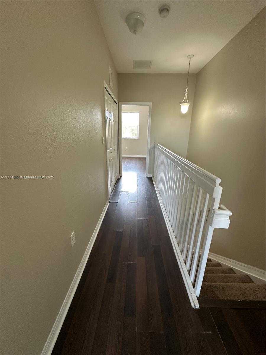 Small Image of 15358 SOUTH WEST 91ST ST, Miami Number 9
