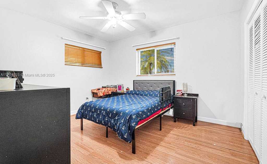 Small Image of 8480 CARIBBEAN BLVD, Cutler Bay Number 31