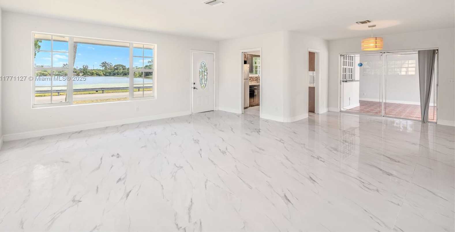 Small Image of 18400 NORTH EAST 8TH AVE, North Miami Beach Number 8