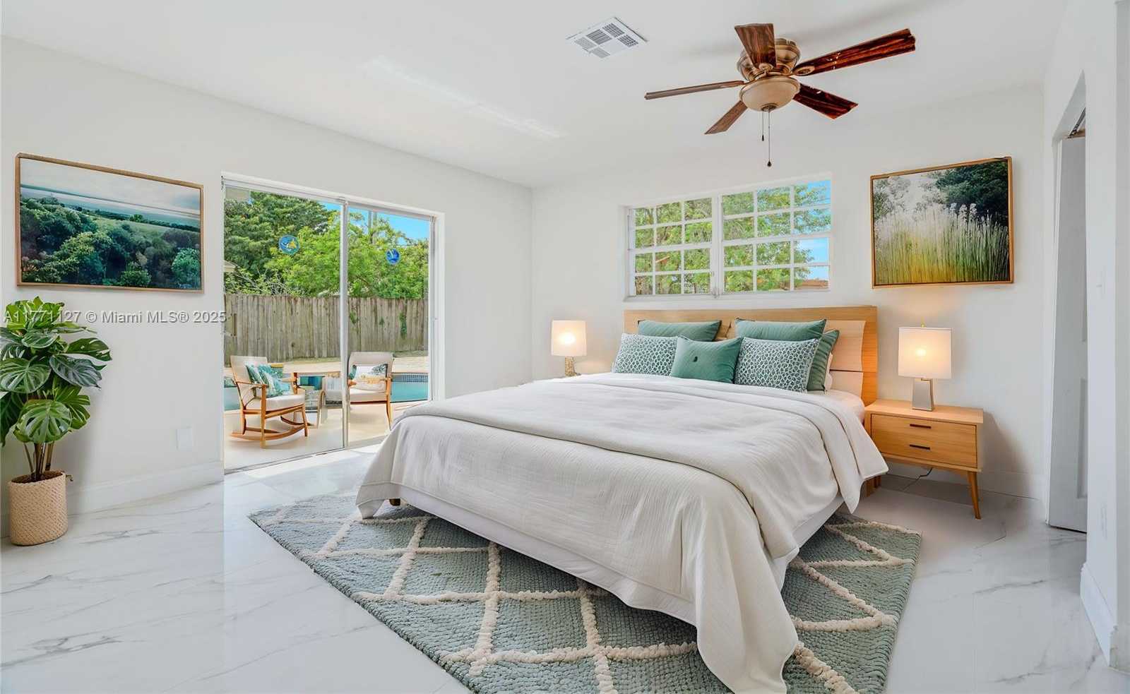 Small Image of 18400 NORTH EAST 8TH AVE, North Miami Beach Number 9