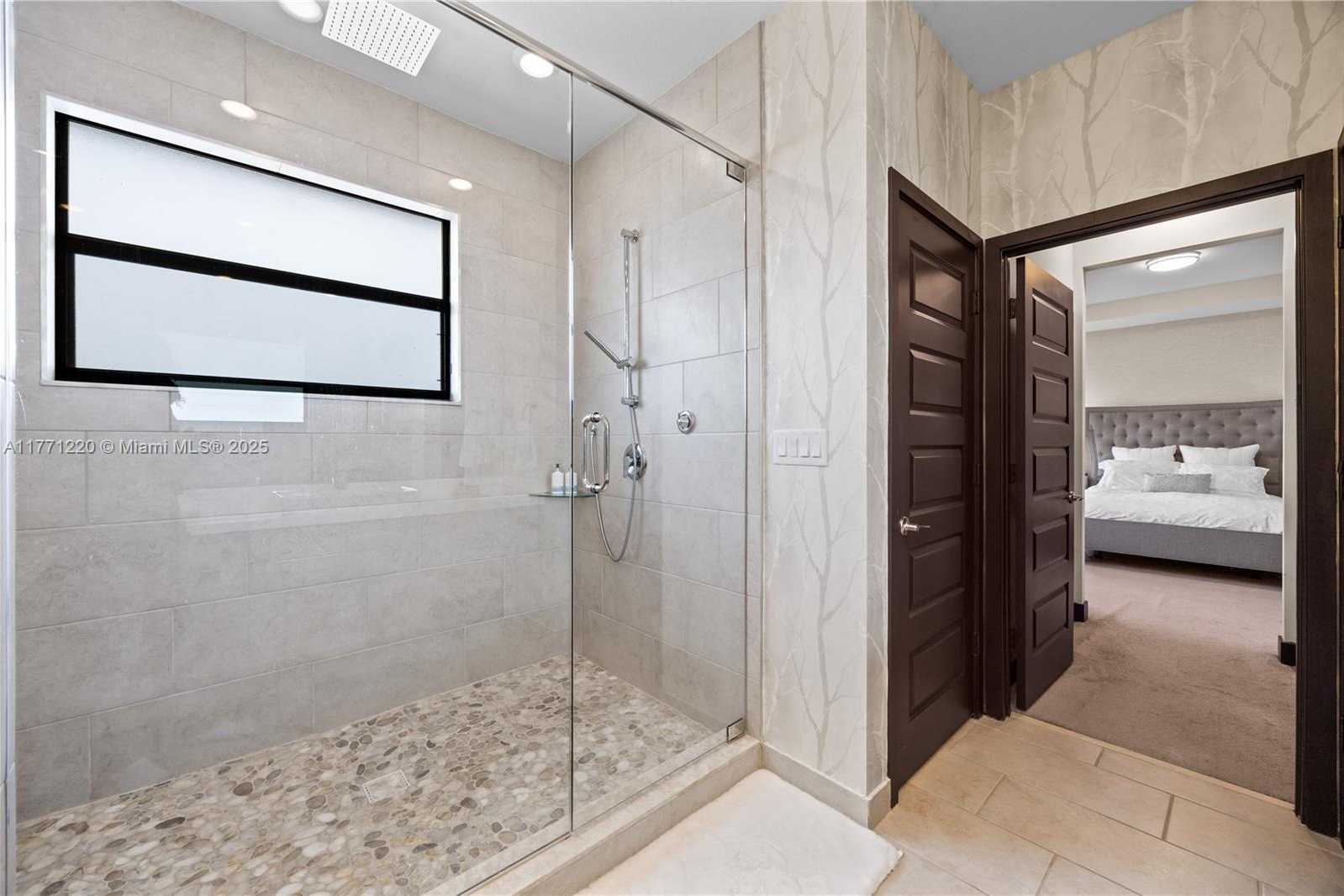 Small Image of 15742 NORTH WEST 88TH AVE, Miami Lakes Number 21