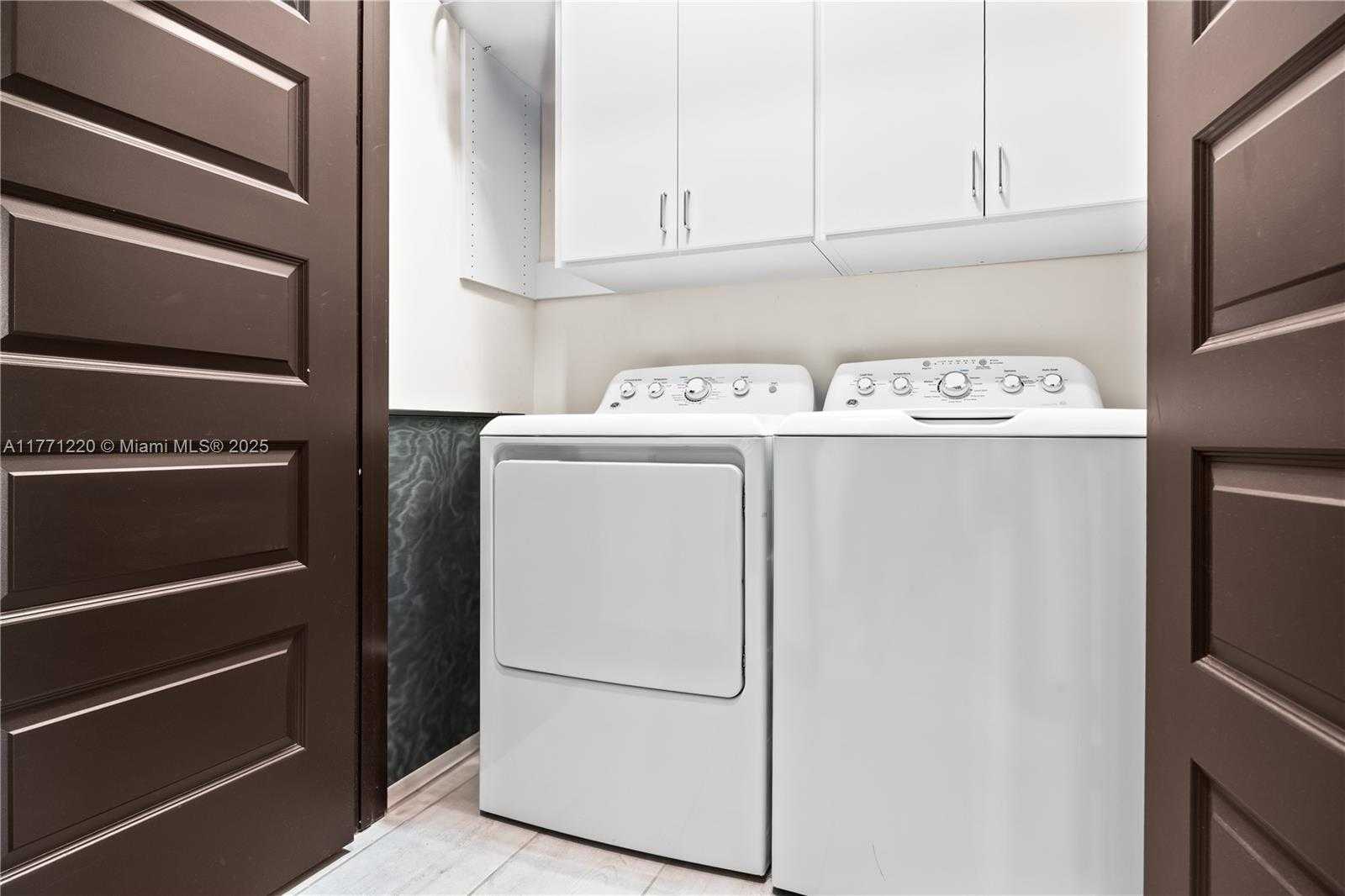 Small Image of 15742 NORTH WEST 88TH AVE, Miami Lakes Number 33