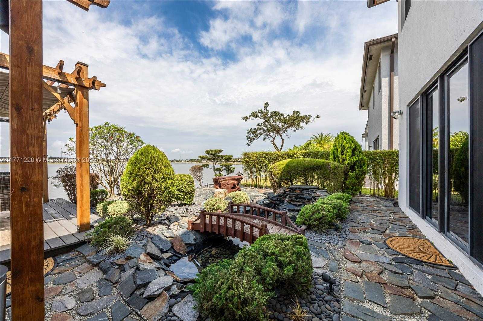 Small Image of 15742 NORTH WEST 88TH AVE, Miami Lakes Number 36