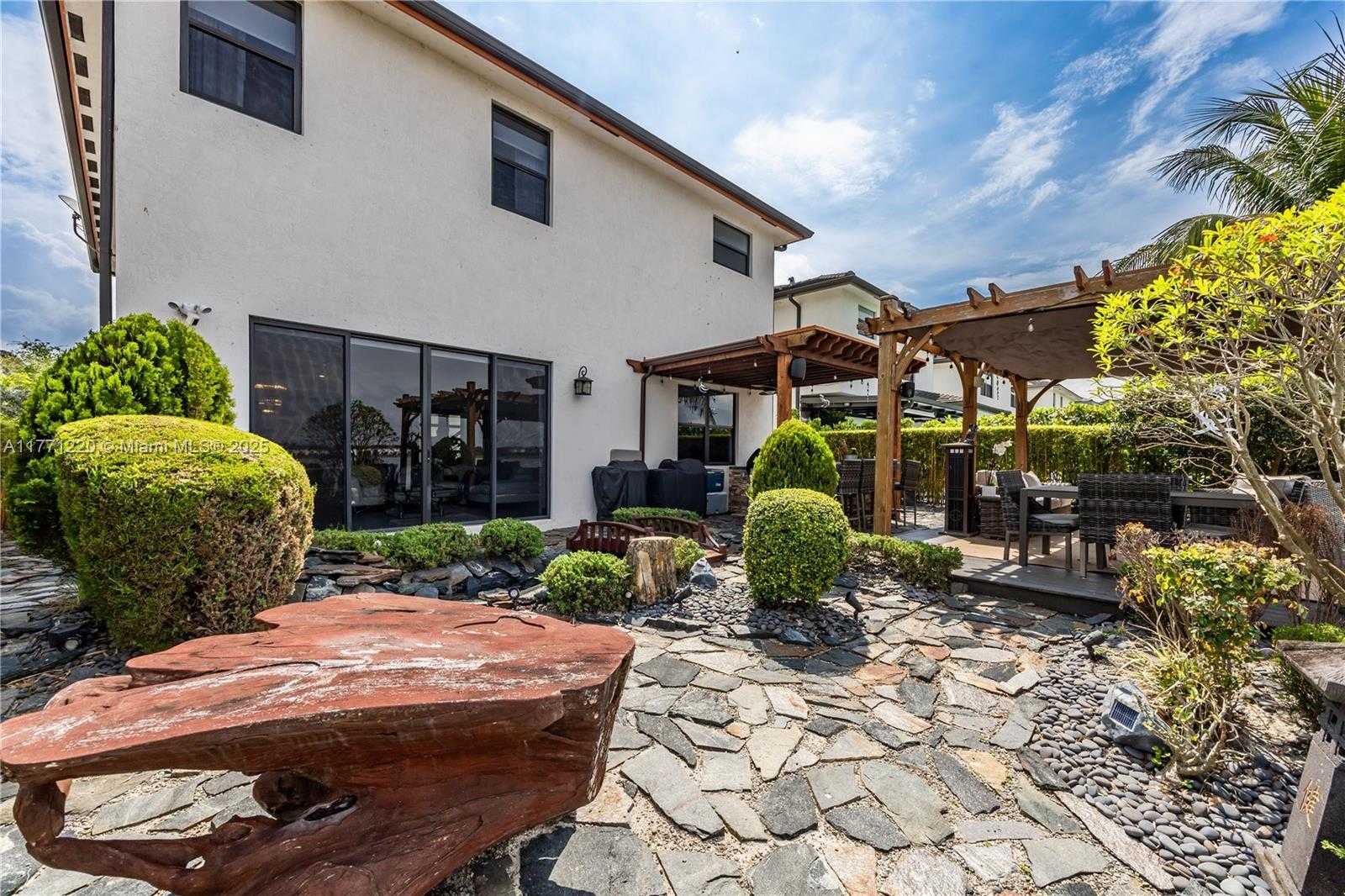 Small Image of 15742 NORTH WEST 88TH AVE, Miami Lakes Number 37