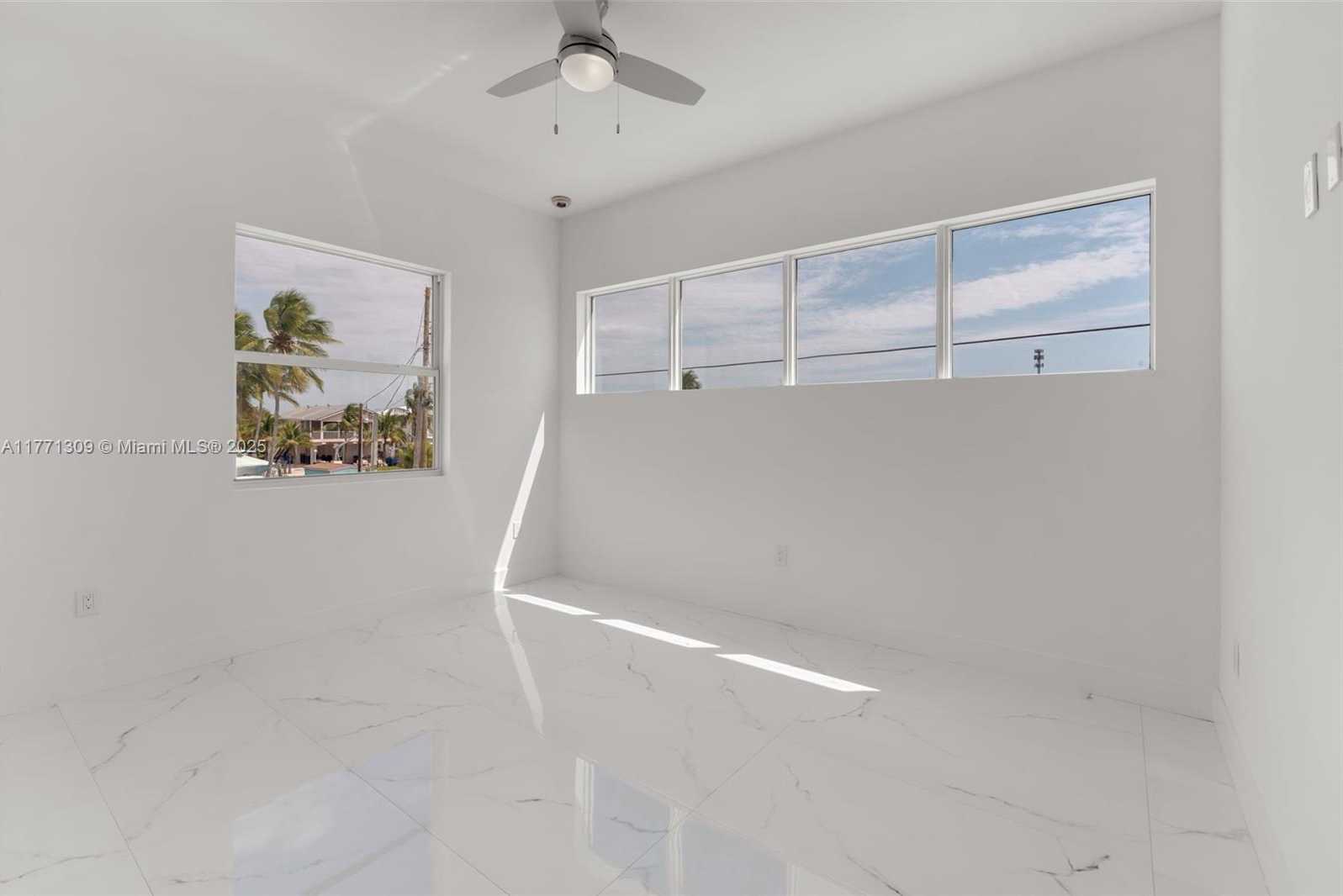 Small Image of 272 LOWER MATECUMBE RD, Key Largo Number 23