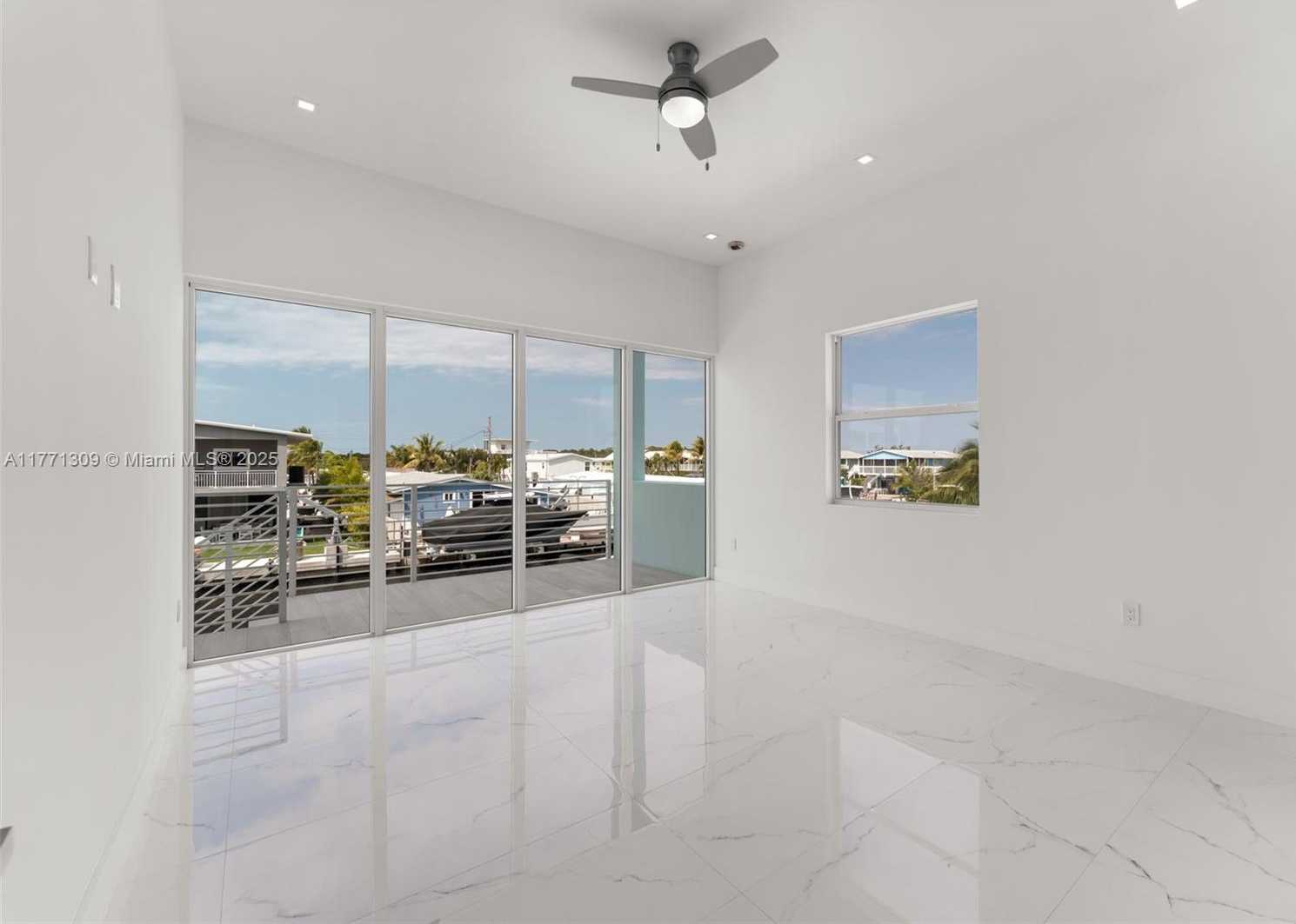 Small Image of 272 LOWER MATECUMBE RD, Key Largo Number 35