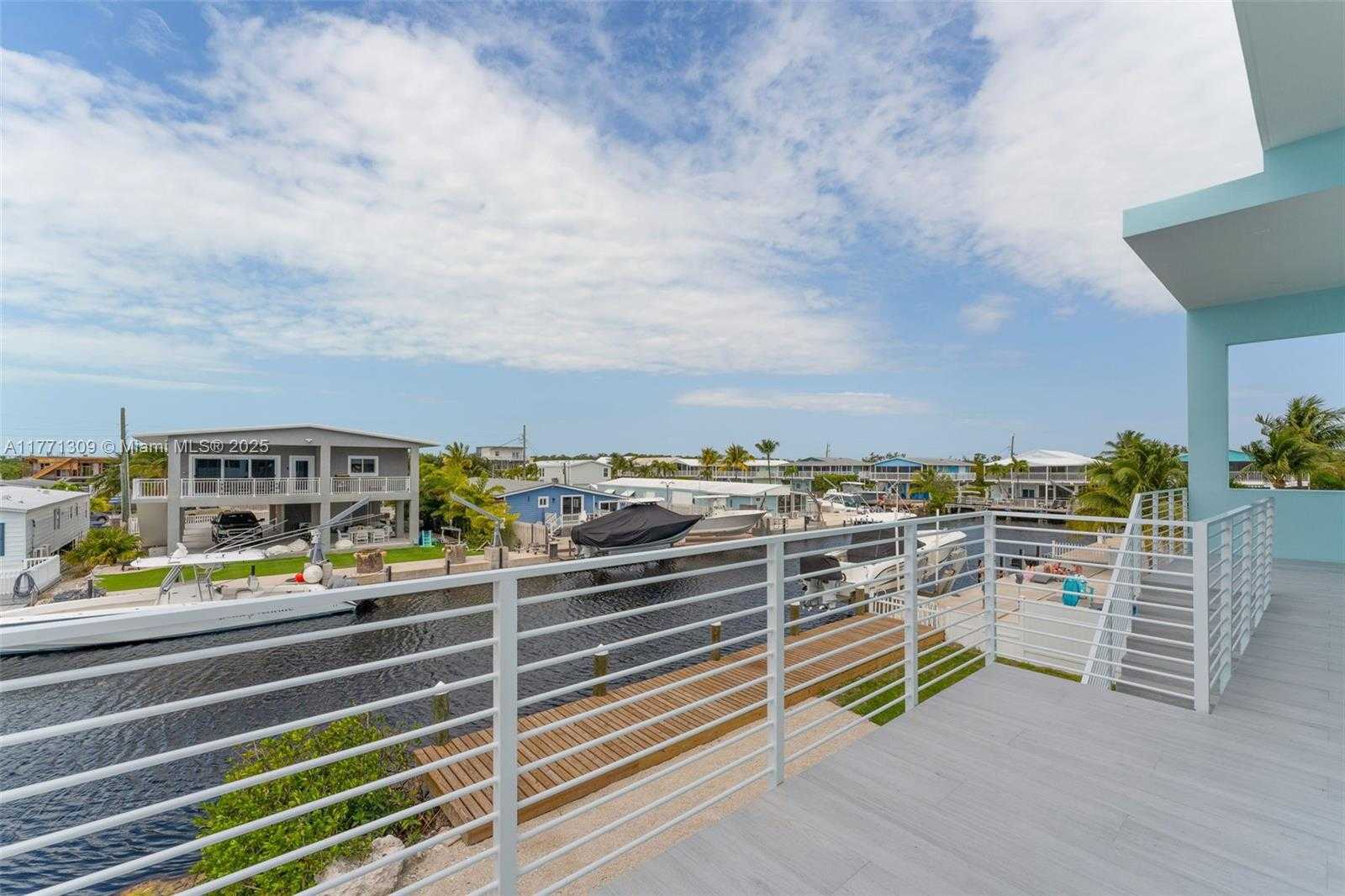 Small Image of 272 LOWER MATECUMBE RD, Key Largo Number 41