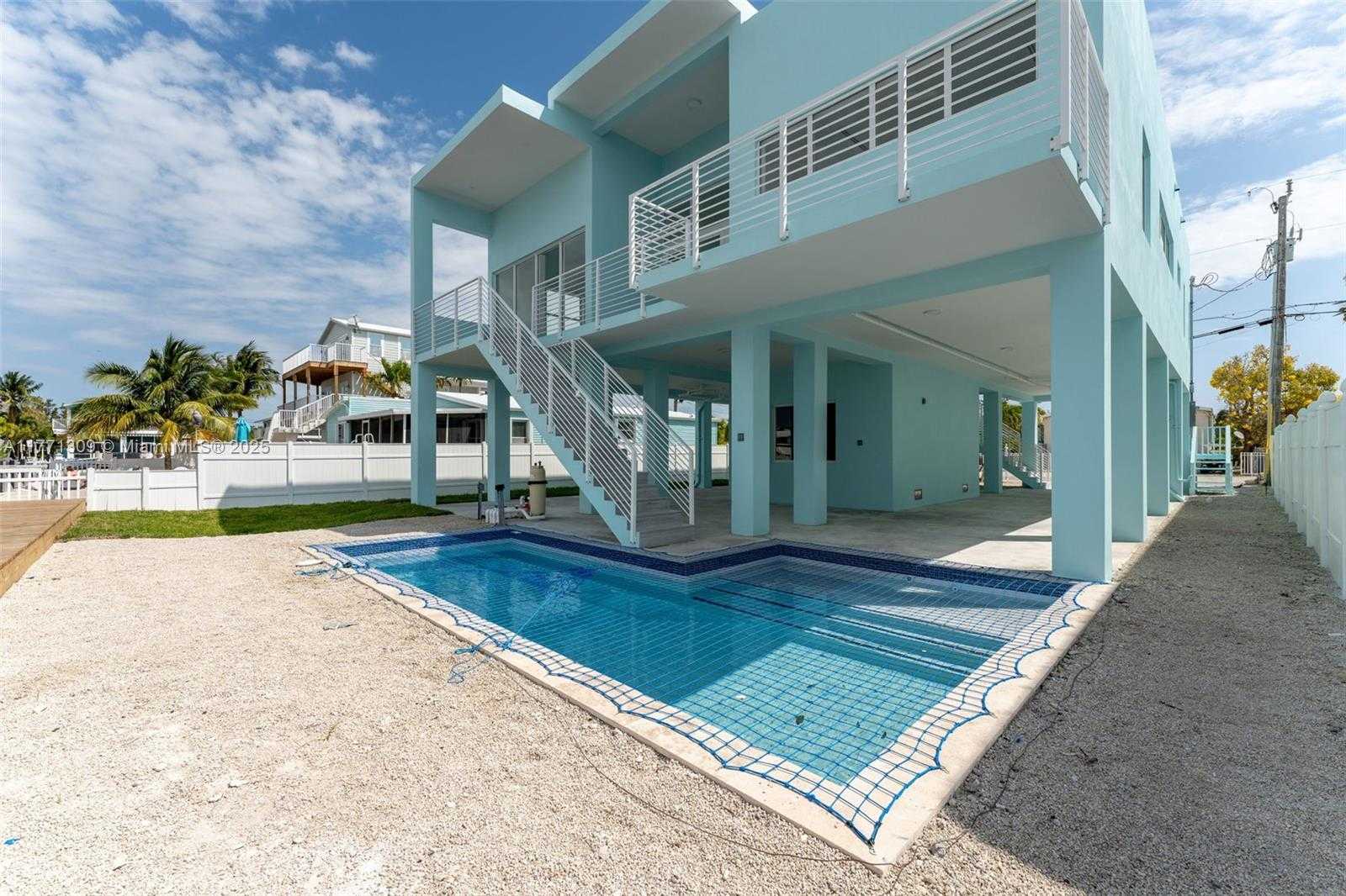 Small Image of 272 LOWER MATECUMBE RD, Key Largo Number 44