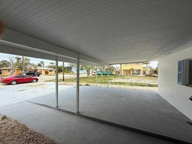 Small Image of 162 TROPICAL SHORES WAY, Fort Myers Number 10