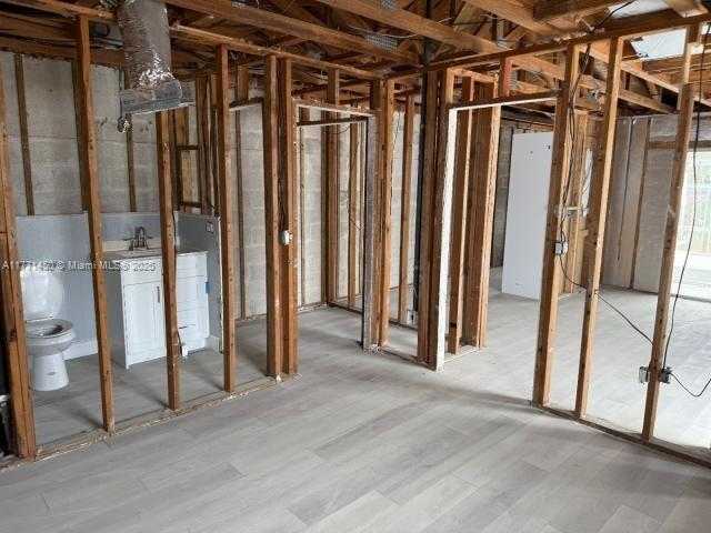 Small Image of 162 TROPICAL SHORES WAY, Fort Myers Number 22