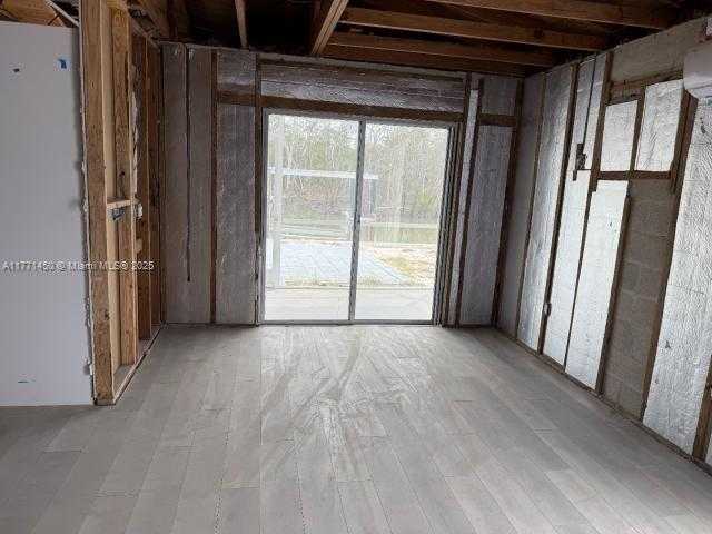 Small Image of 162 TROPICAL SHORES WAY, Fort Myers Number 7