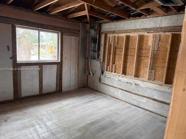 Small Image of 162 TROPICAL SHORES WAY, Fort Myers Number 9
