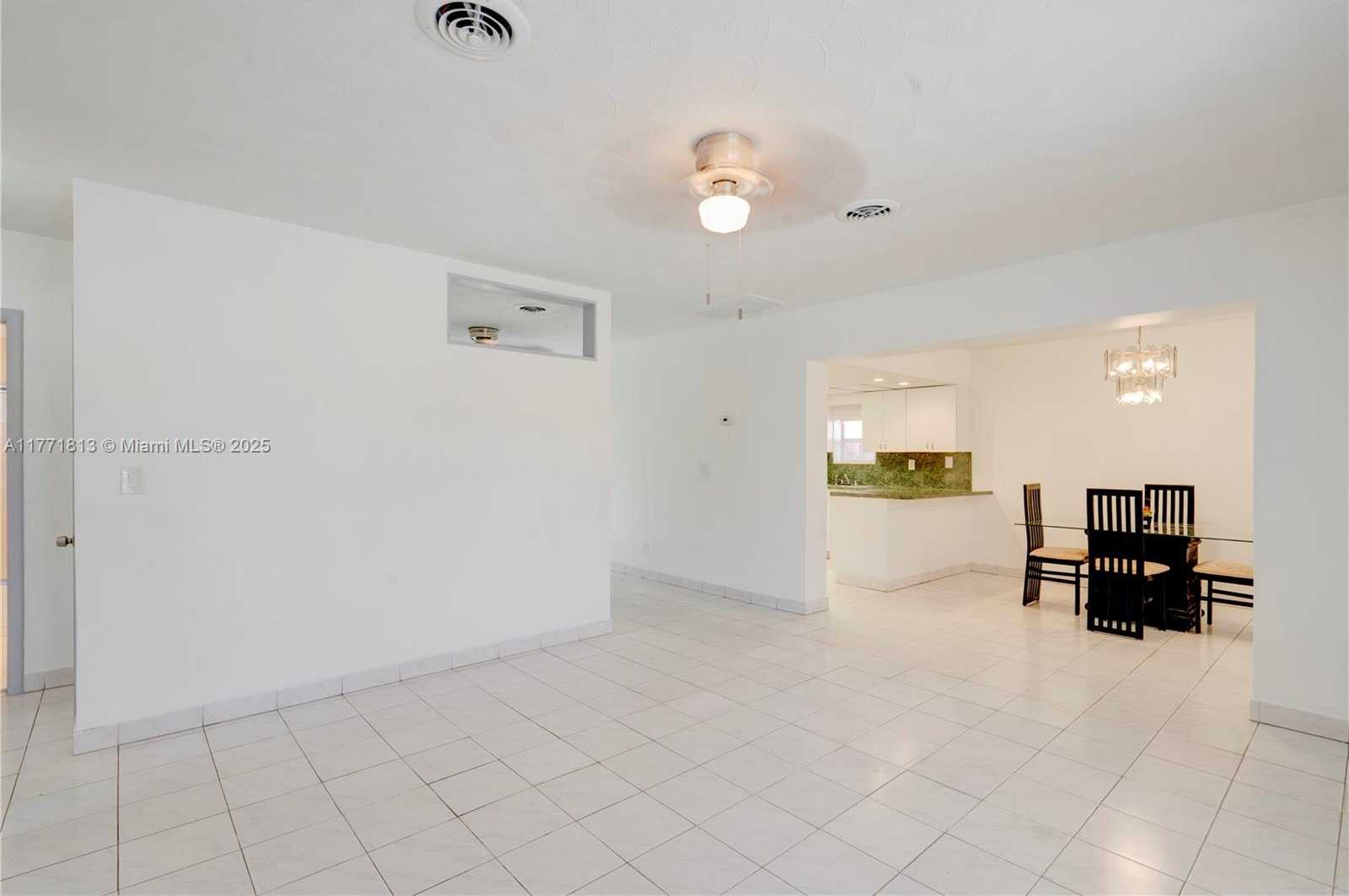 Small Image of 6288 SOUTH WEST 22ND CT, Miramar Number 18
