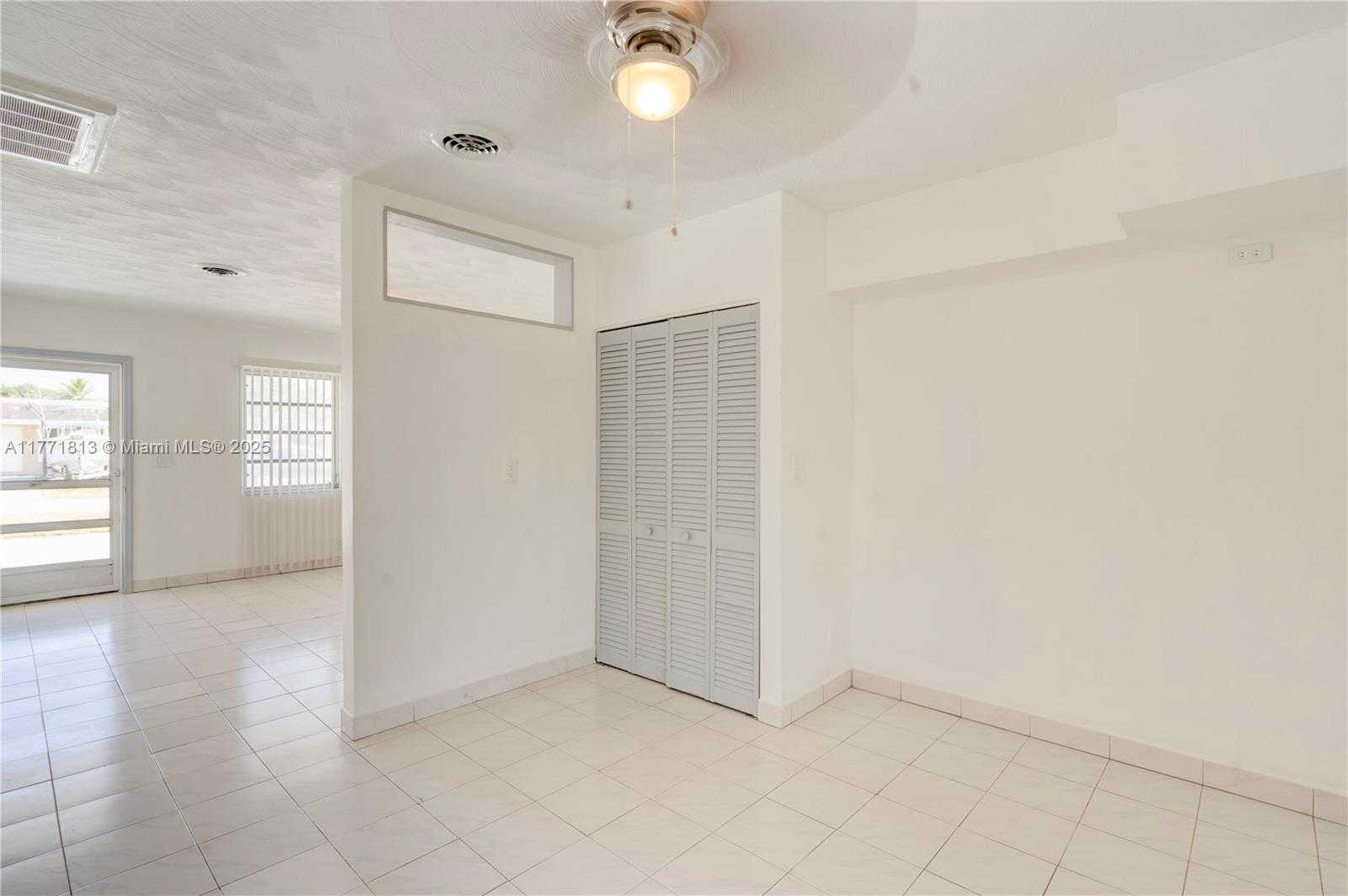Small Image of 6288 SOUTH WEST 22ND CT, Miramar Number 19