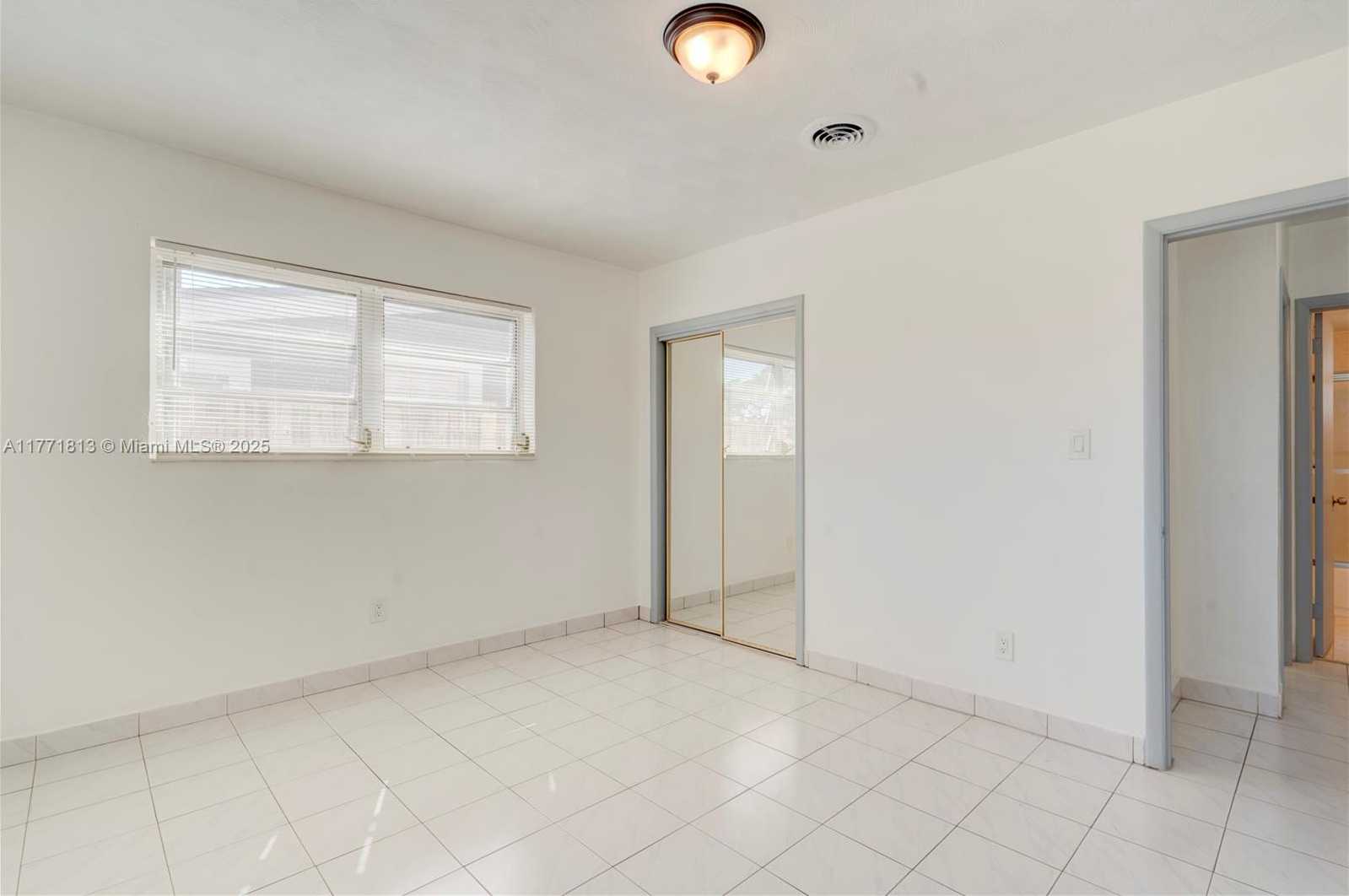 Small Image of 6288 SOUTH WEST 22ND CT, Miramar Number 21