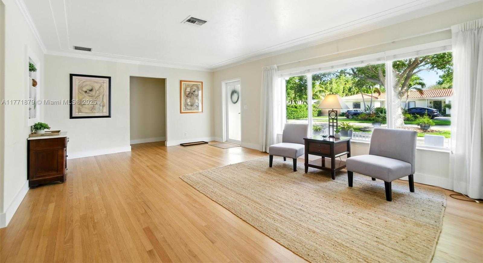 Small Image of 1259 NORTH EAST 98TH ST, Miami Shores Number 2