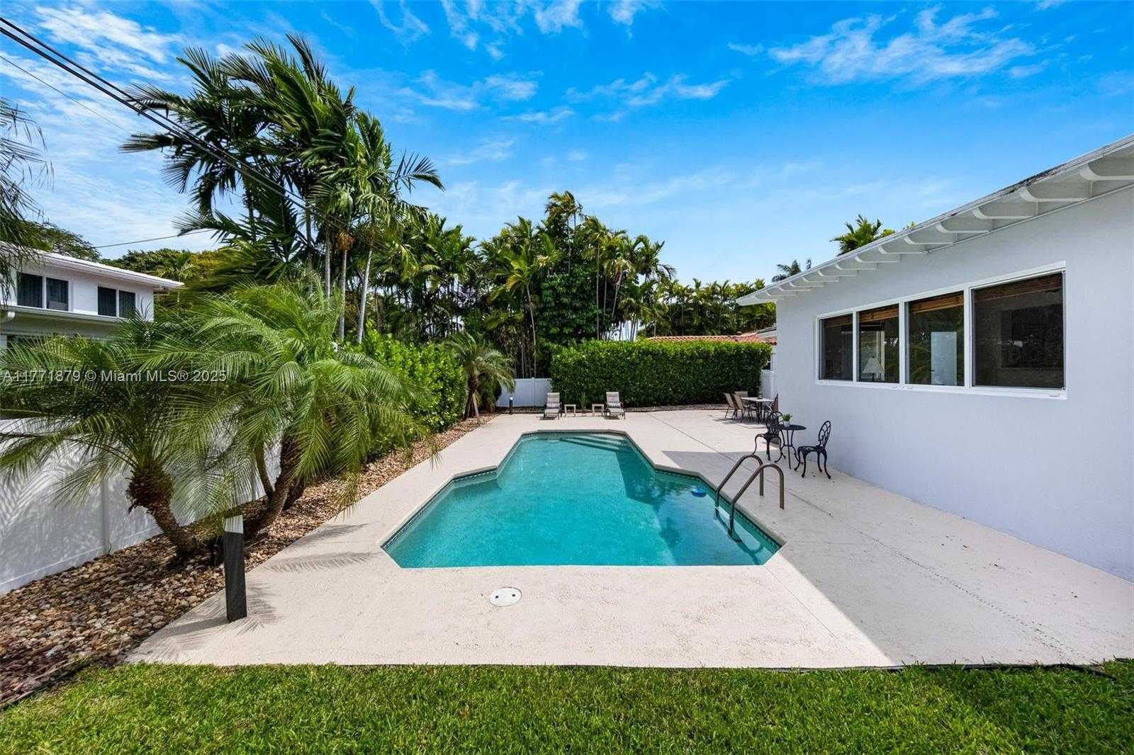 Small Image of 1259 NORTH EAST 98TH ST, Miami Shores Number 38