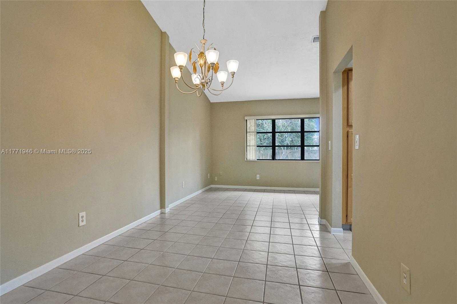Small Image of 5352 SOUTH WEST 118TH AVE, Cooper City Number 7