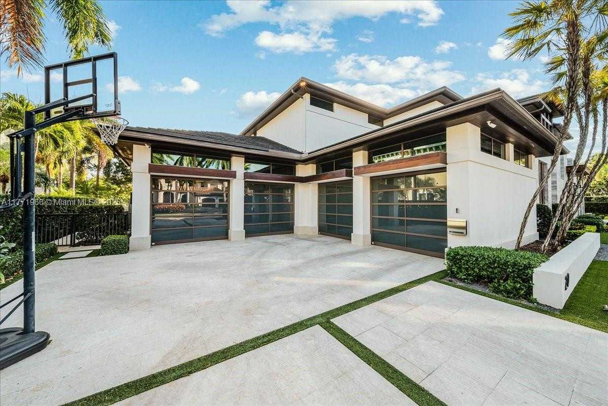 Small Image of 20 COMPASS ISLE, Fort Lauderdale Number 6