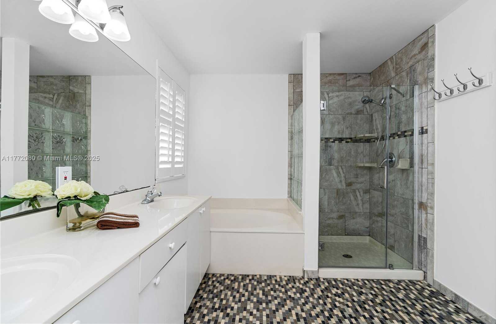 Small Image of 4491 FOXTAIL LN, Weston Number 25