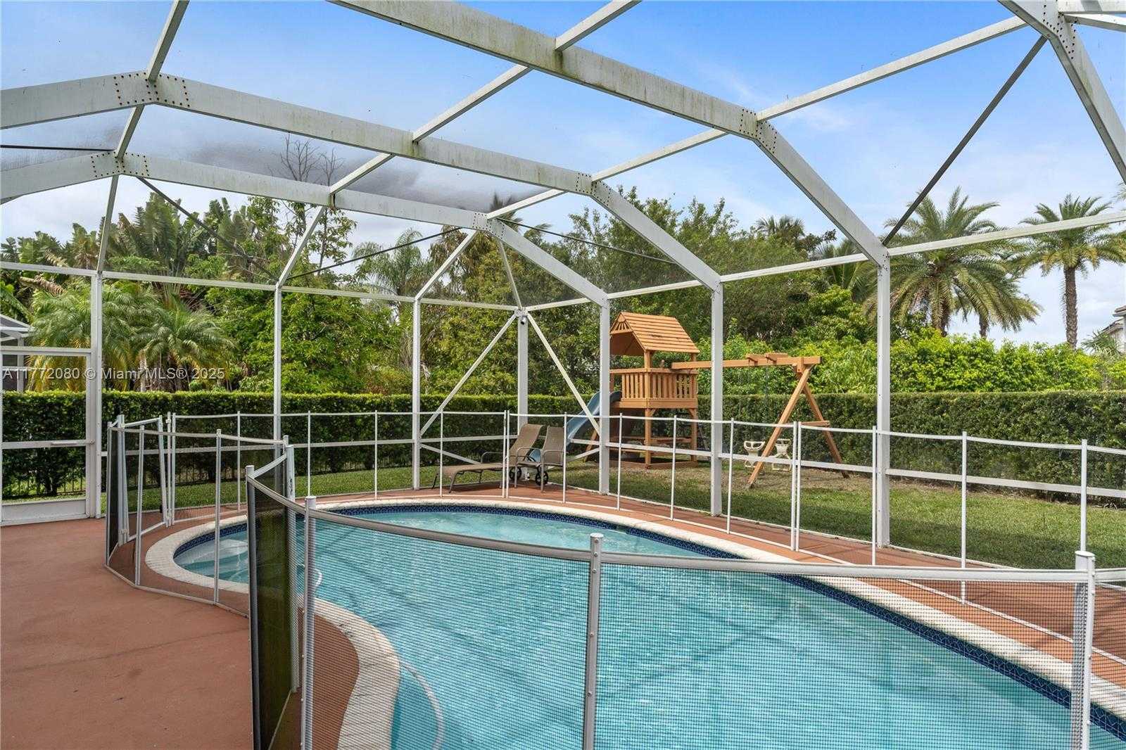 Small Image of 4491 FOXTAIL LN, Weston Number 33