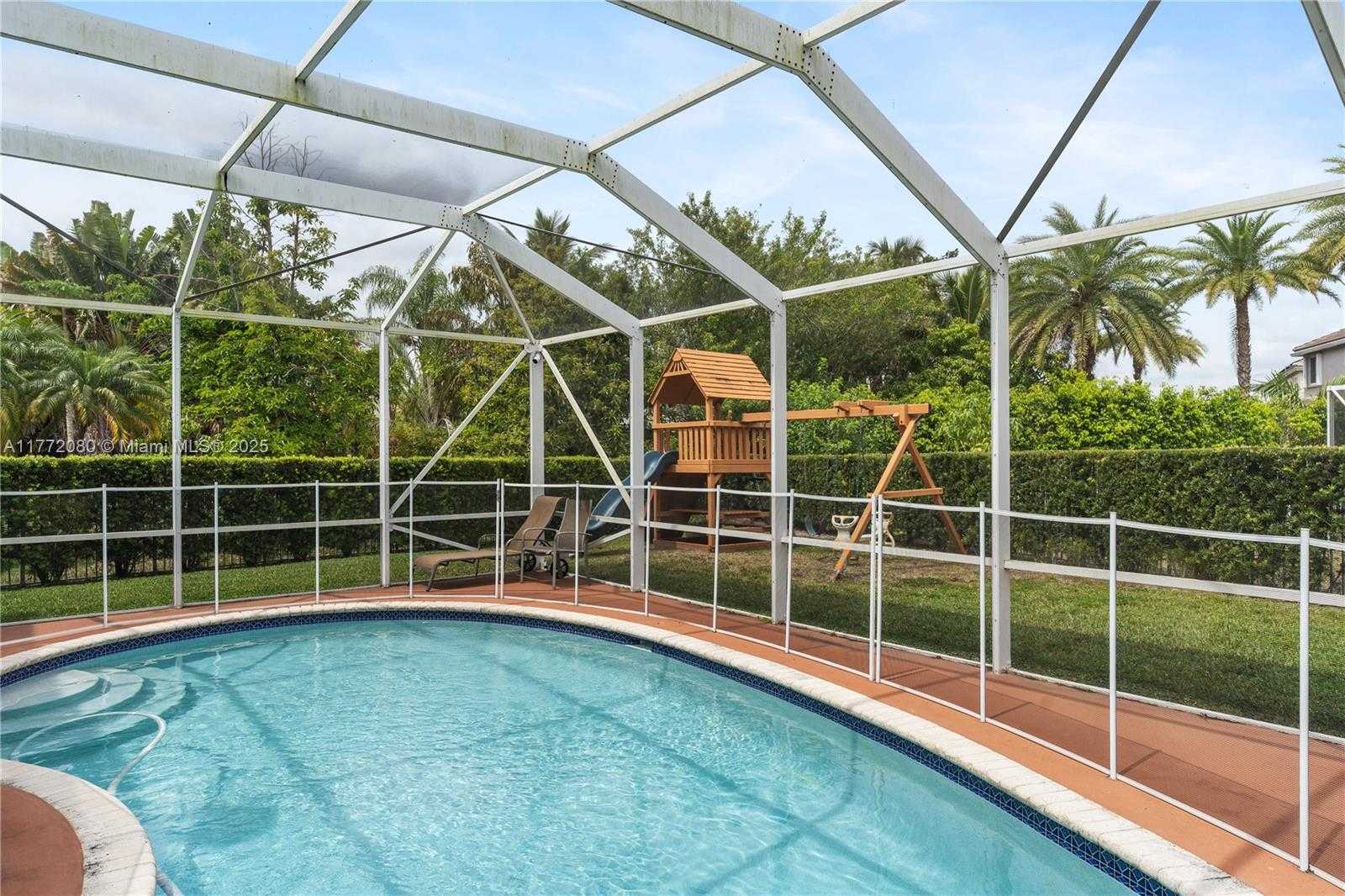 Small Image of 4491 FOXTAIL LN, Weston Number 34
