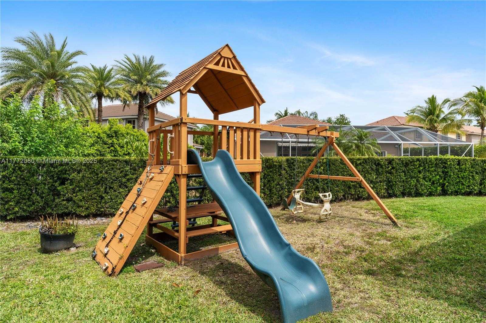 Small Image of 4491 FOXTAIL LN, Weston Number 36
