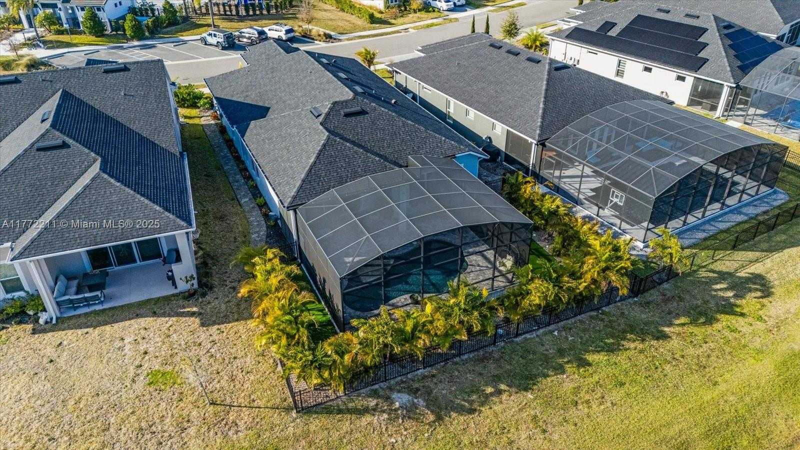 Small Image of 6281 WOODHAVEN VILLAGE DRIVE, Port Orange Number 27