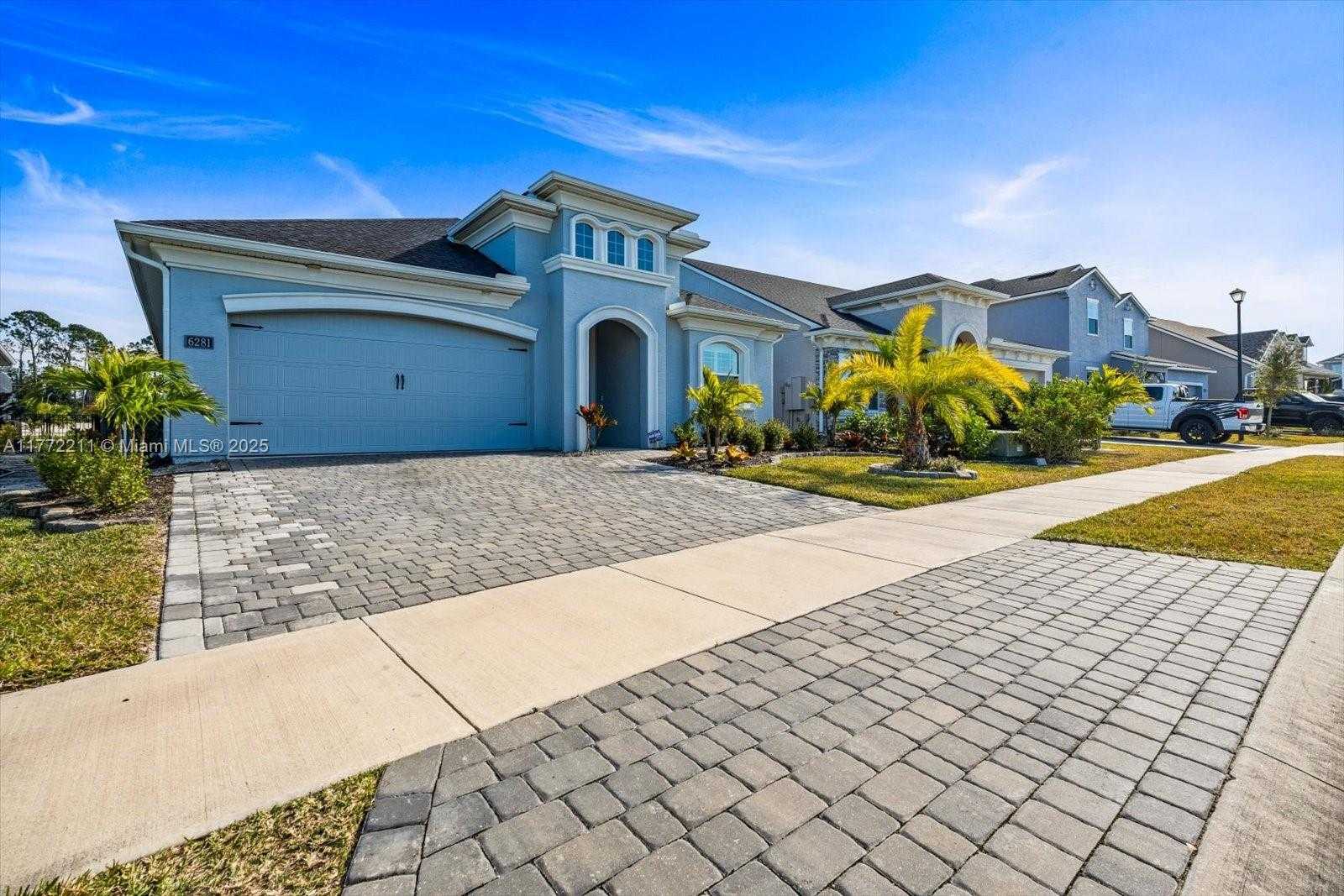 Small Image of 6281 WOODHAVEN VILLAGE DRIVE, Port Orange Number 29