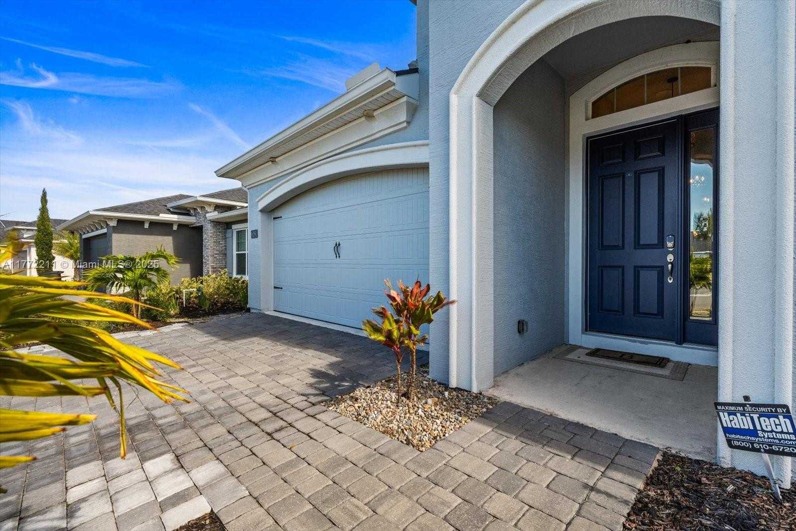Small Image of 6281 WOODHAVEN VILLAGE DRIVE, Port Orange Number 5