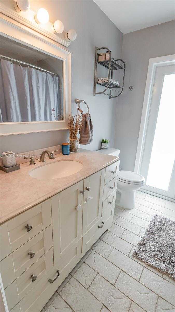 Small Image of 4421 NORTH WEST 7TH ST, Coconut Creek Number 11