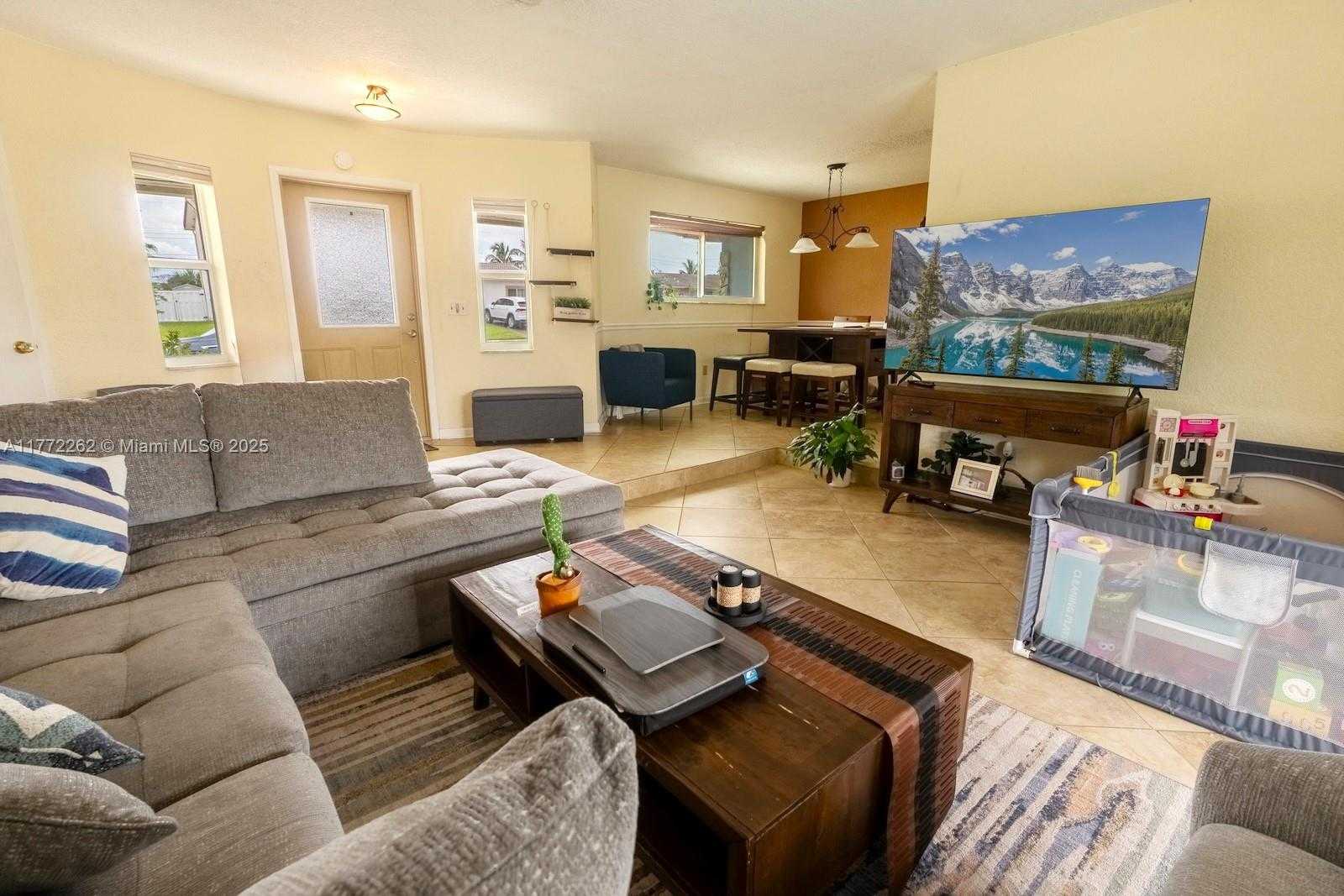 Small Image of 4421 NORTH WEST 7TH ST, Coconut Creek Number 4