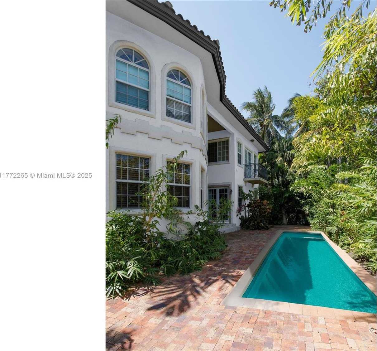 Small Image of 4501 NORTH BAY RD, Miami Beach Number 4