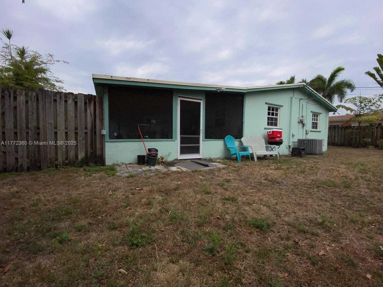 Small Image of 6210 NORTH WEST 17TH ST, Sunrise Number 26