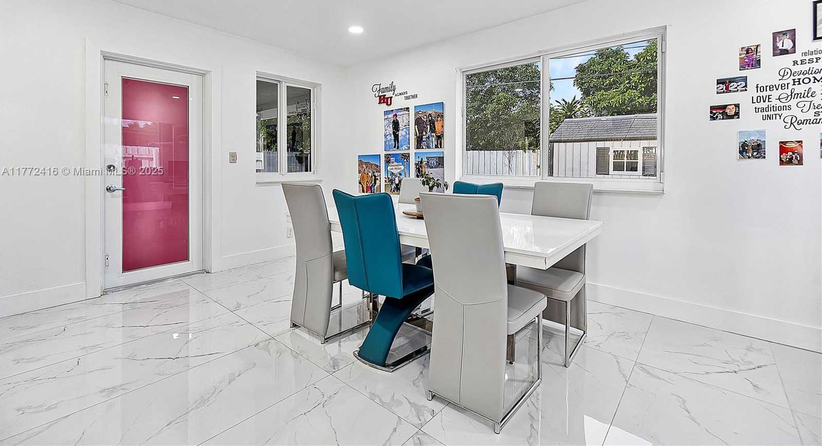 Small Image of 910 NORTH 70TH AVE, Hollywood Number 11