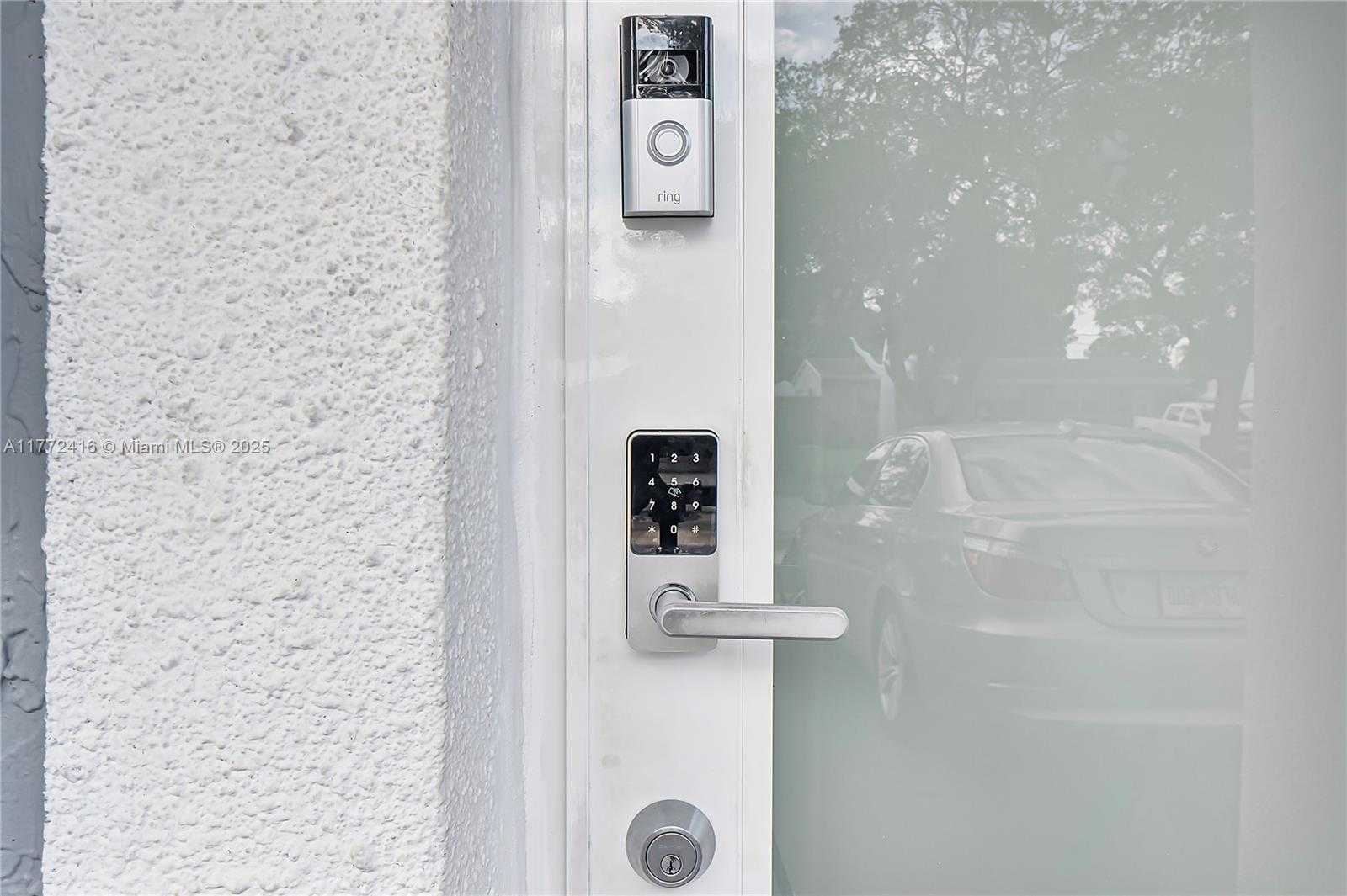 Small Image of 910 NORTH 70TH AVE, Hollywood Number 22