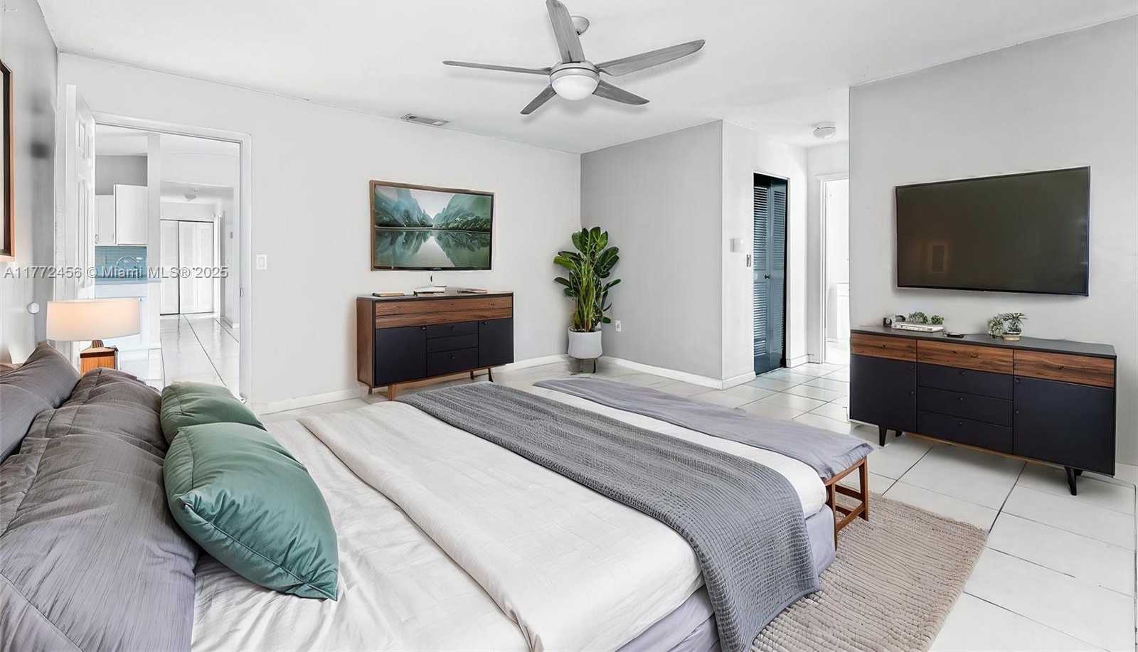 Small Image of 13670 SOUTH WEST 283RD TERRACE, Homestead Number 3