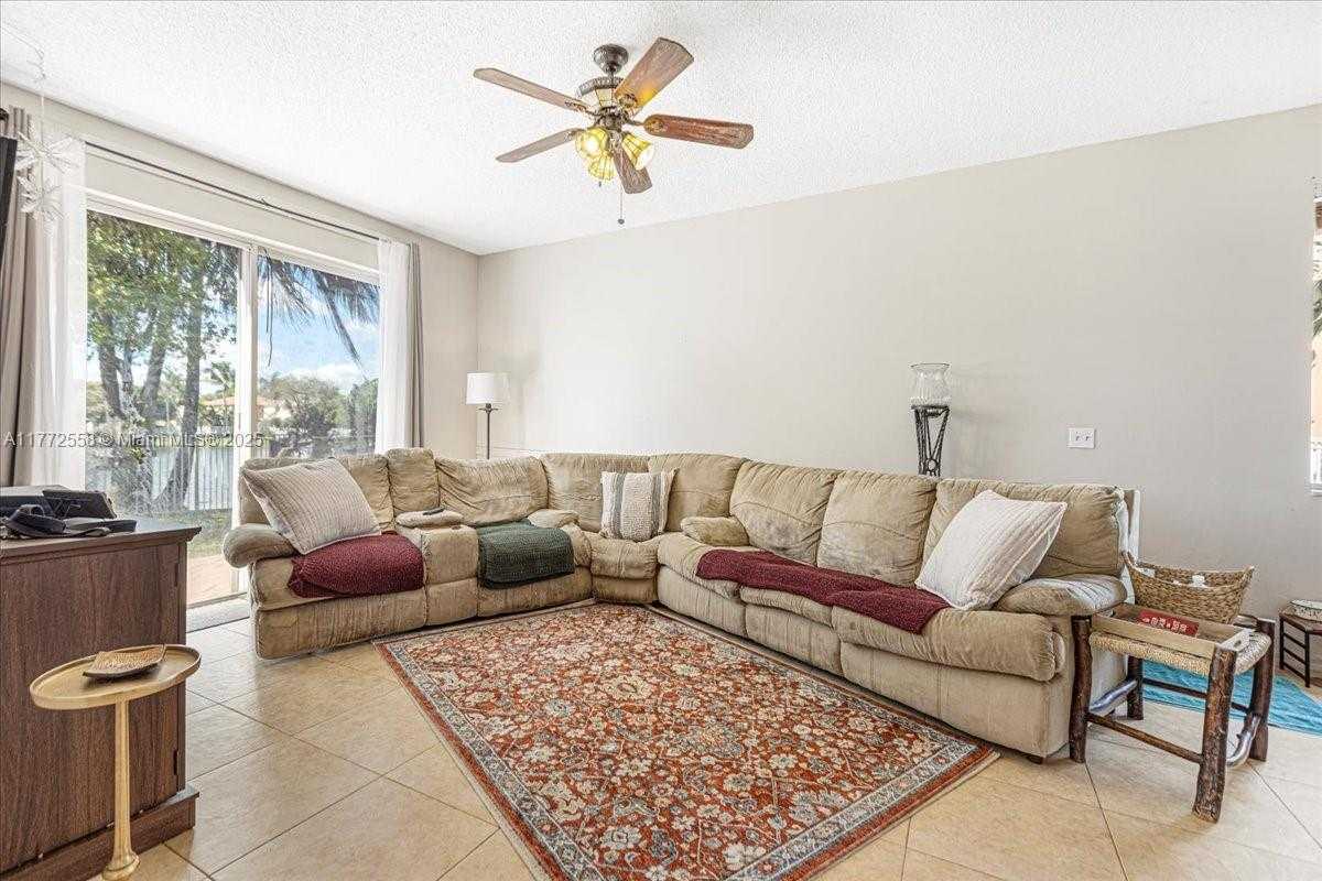 Small Image of 3745 WOODFIELD CT, Coconut Creek Number 13