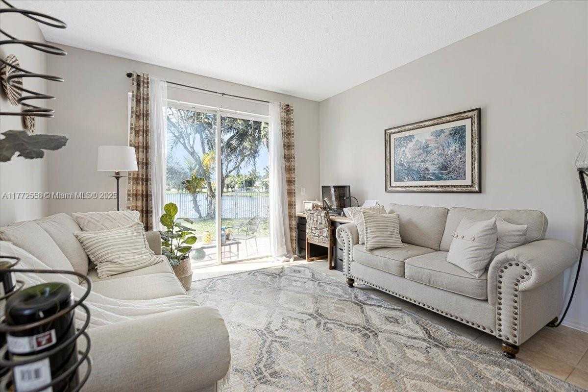 Small Image of 3745 WOODFIELD CT, Coconut Creek Number 17