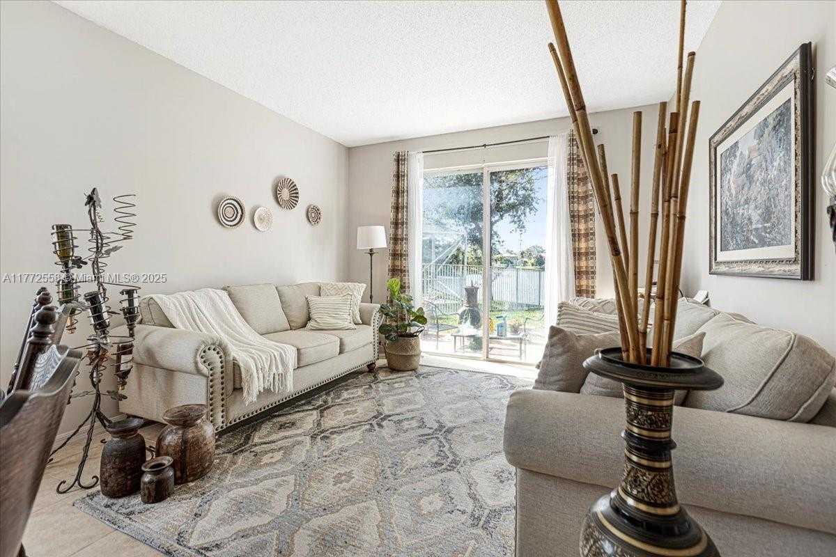 Small Image of 3745 WOODFIELD CT, Coconut Creek Number 18