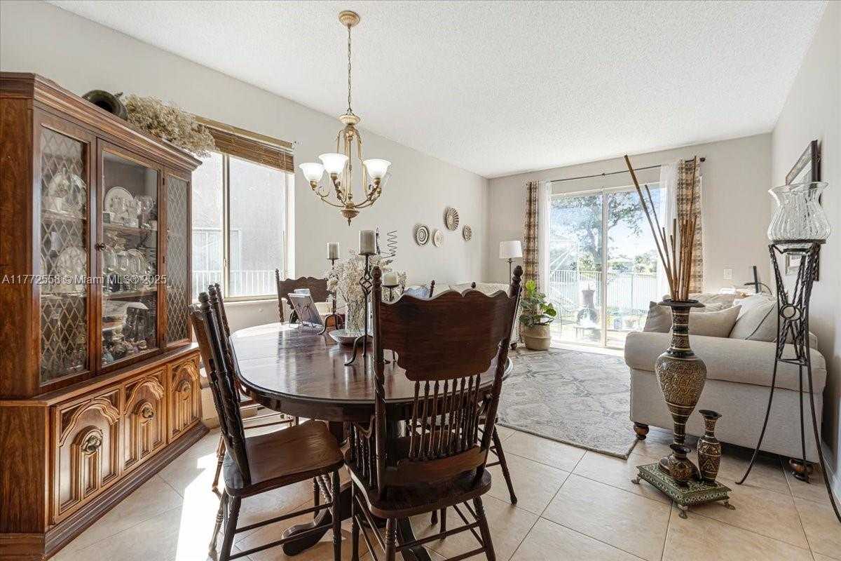 Small Image of 3745 WOODFIELD CT, Coconut Creek Number 19