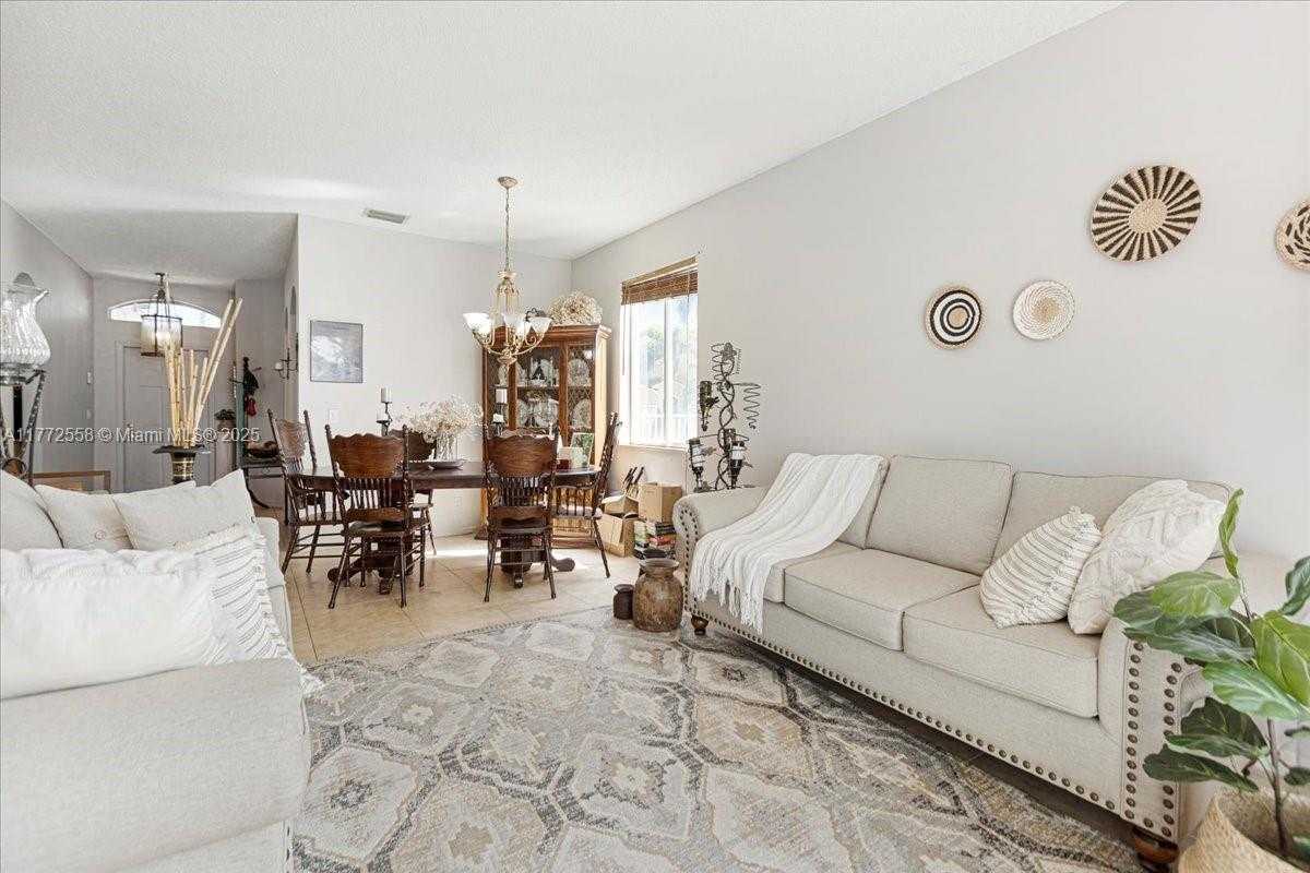 Small Image of 3745 WOODFIELD CT, Coconut Creek Number 20